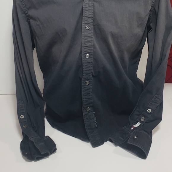 Tommy Hilfiger Denim Button Up - Picture 2 of 6